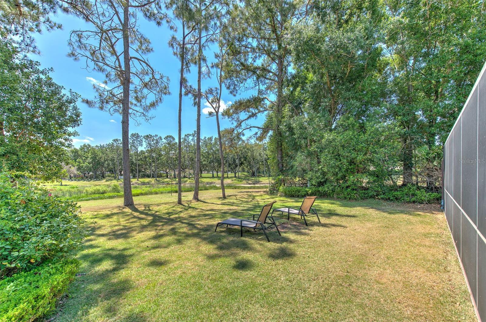 RIVER HILLS COUNTRY CLUB PARCE - Residential
