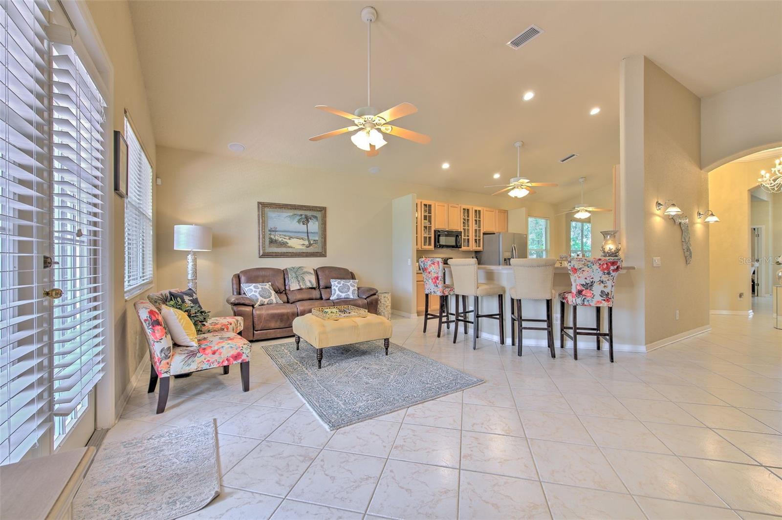 RIVER HILLS COUNTRY CLUB PARCE - Residential