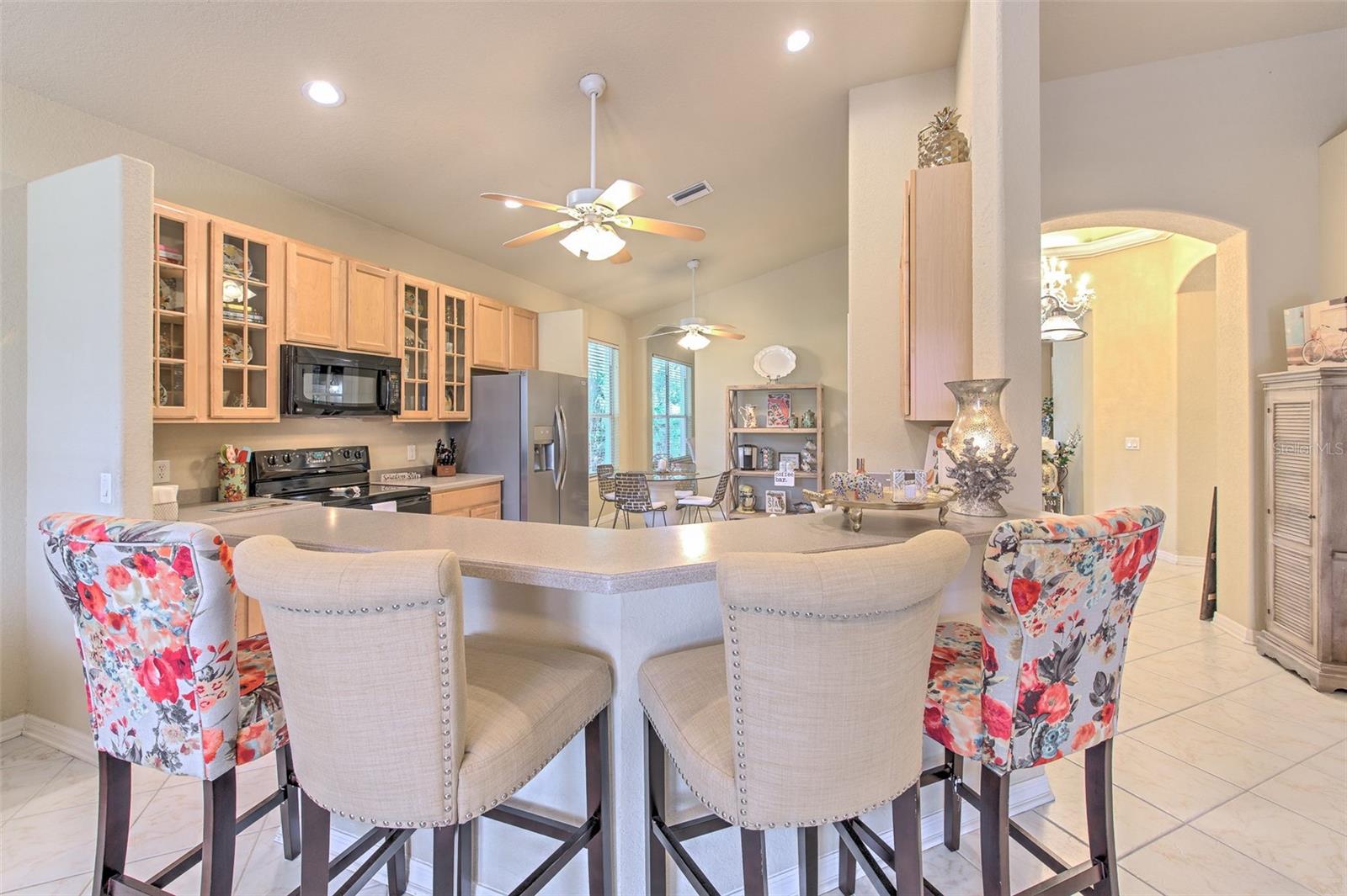 RIVER HILLS COUNTRY CLUB PARCE - Residential
