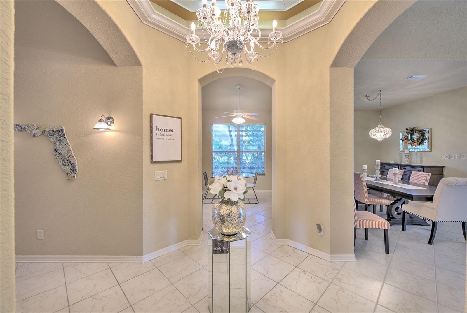 RIVER HILLS COUNTRY CLUB PARCE - Residential