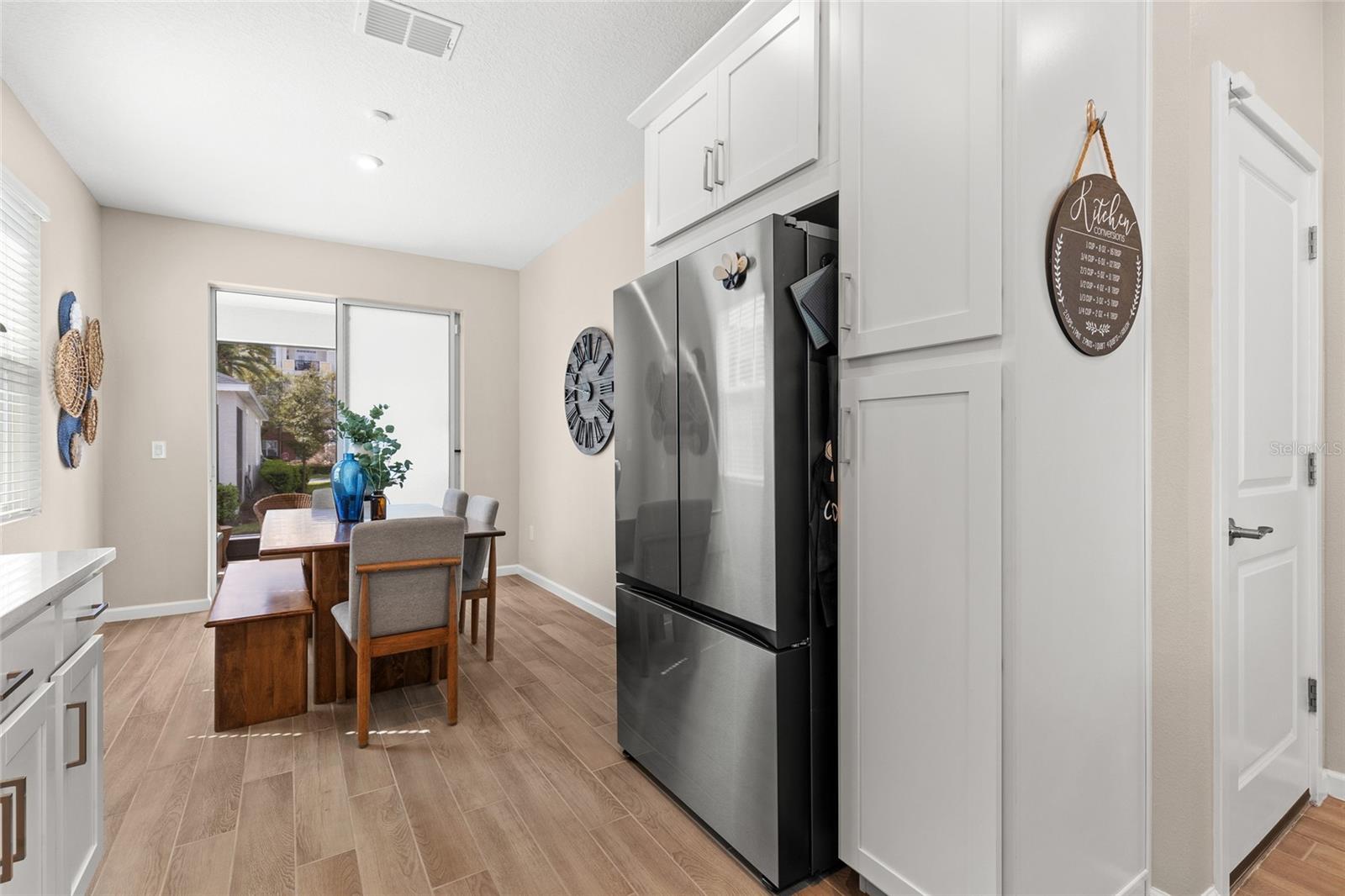 HICKORY GROVE - Residential