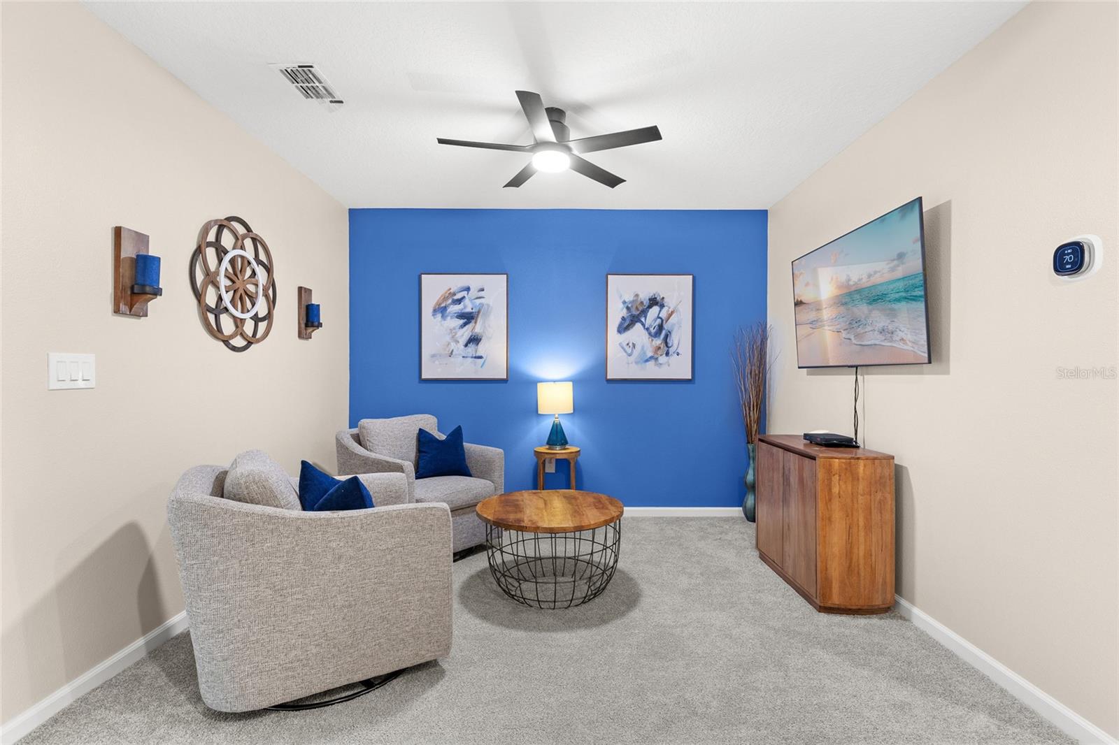 HICKORY GROVE - Residential