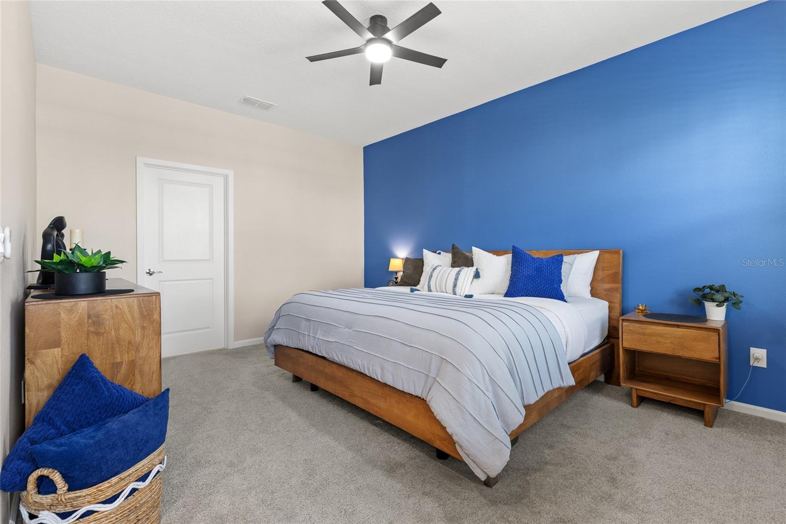 HICKORY GROVE - Residential