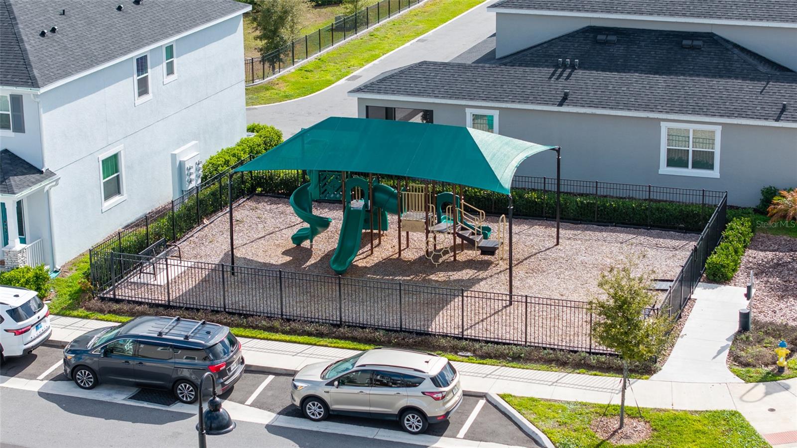 HICKORY GROVE - Residential