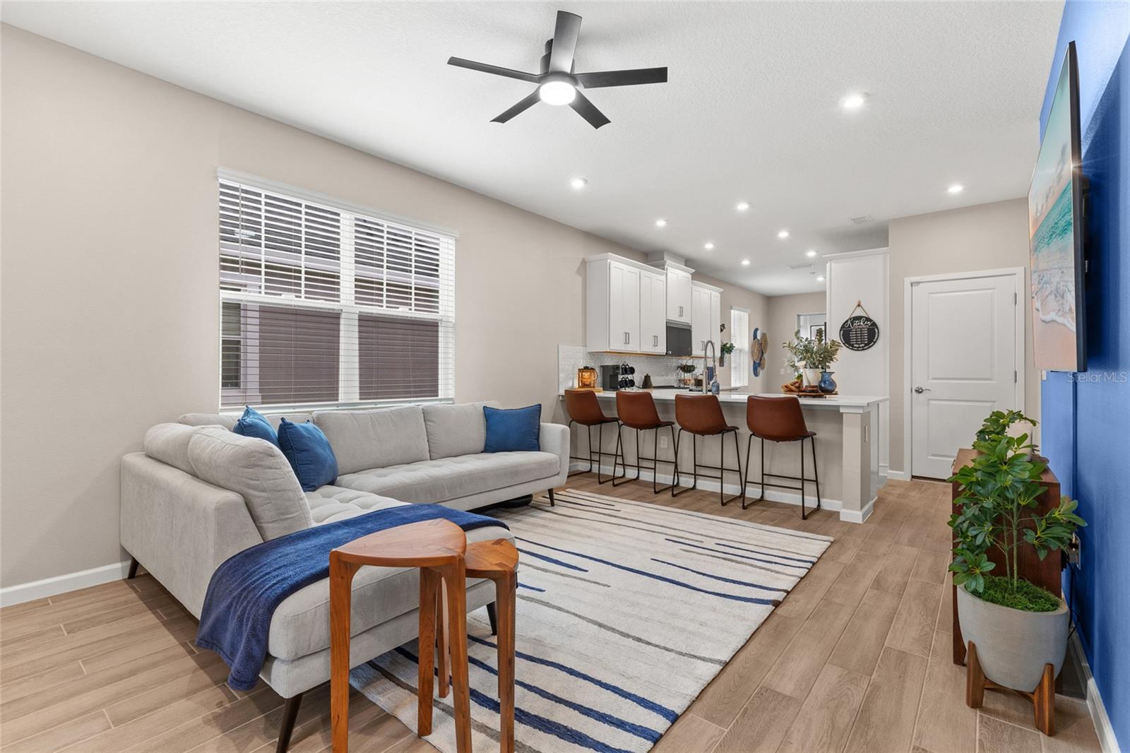 HICKORY GROVE - Residential