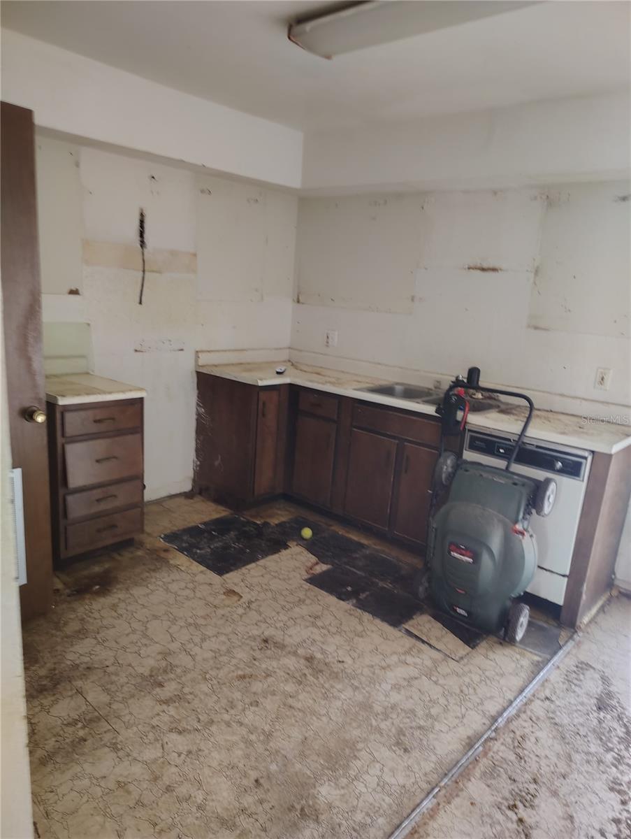 VILLAGE CONDO - Residential