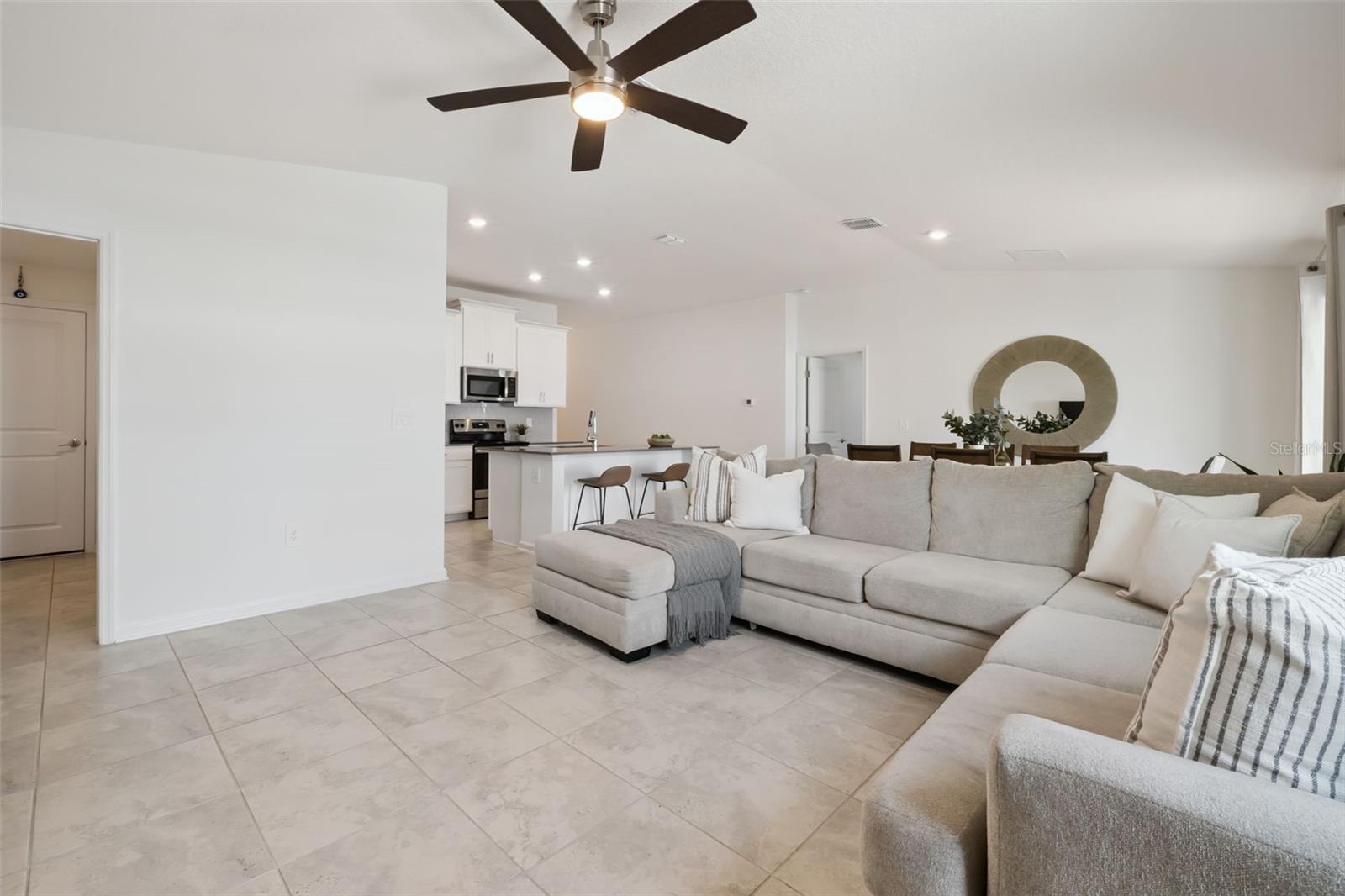BELLEVUE AT ESTATES - Residential