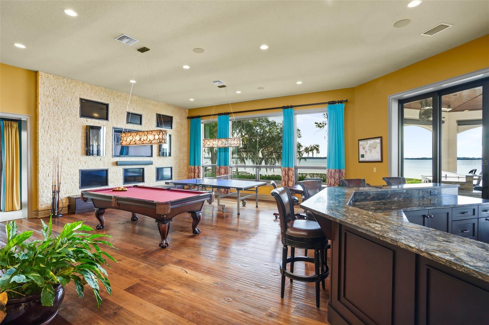 METCALF PARK REP - Residential