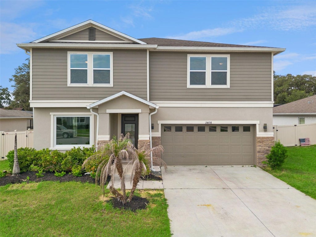 Photo of 15898 Bradicks Court, Clermont, FL 34711 (MLS # G5115453)