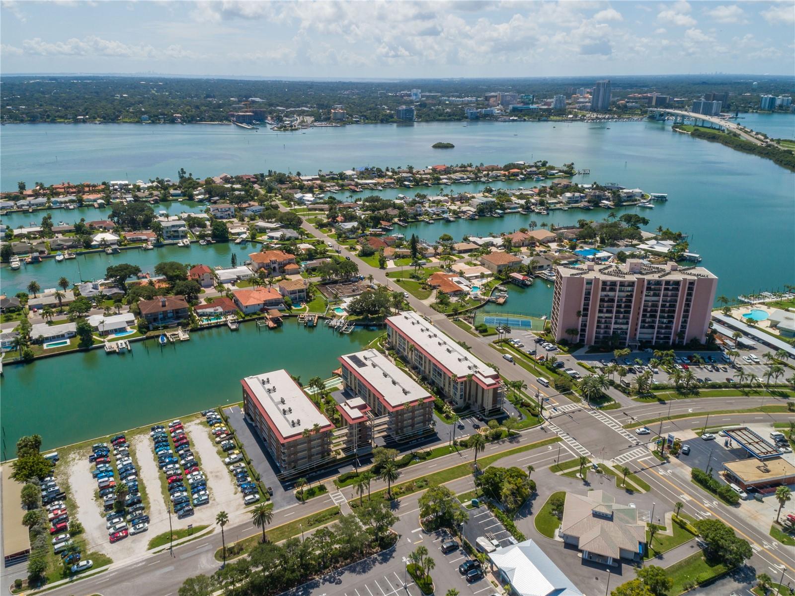 ISLANDER THE CONDO - Residential Lease