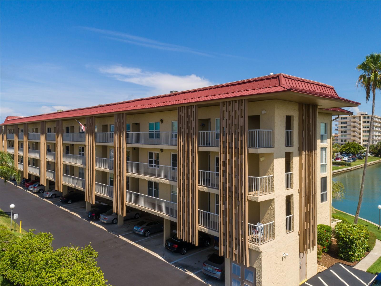 ISLANDER THE CONDO - Residential Lease