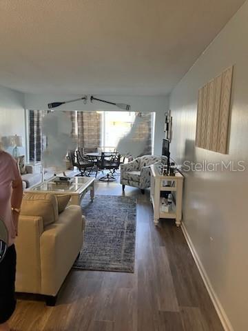 ISLANDER THE CONDO - Residential Lease