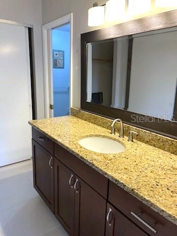 ISLANDER THE CONDO - Residential Lease