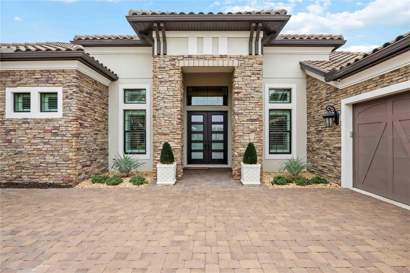 5313 GREENBROOK DRIVE