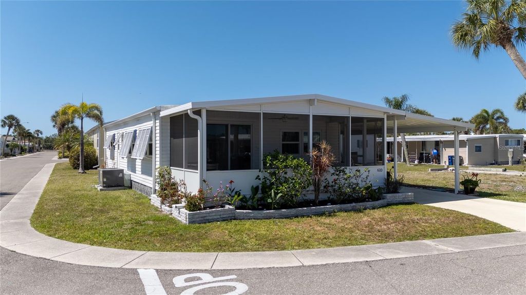 Photo of 610 Delphinium Drive, Venice, FL 34293 (MLS # N6144121)