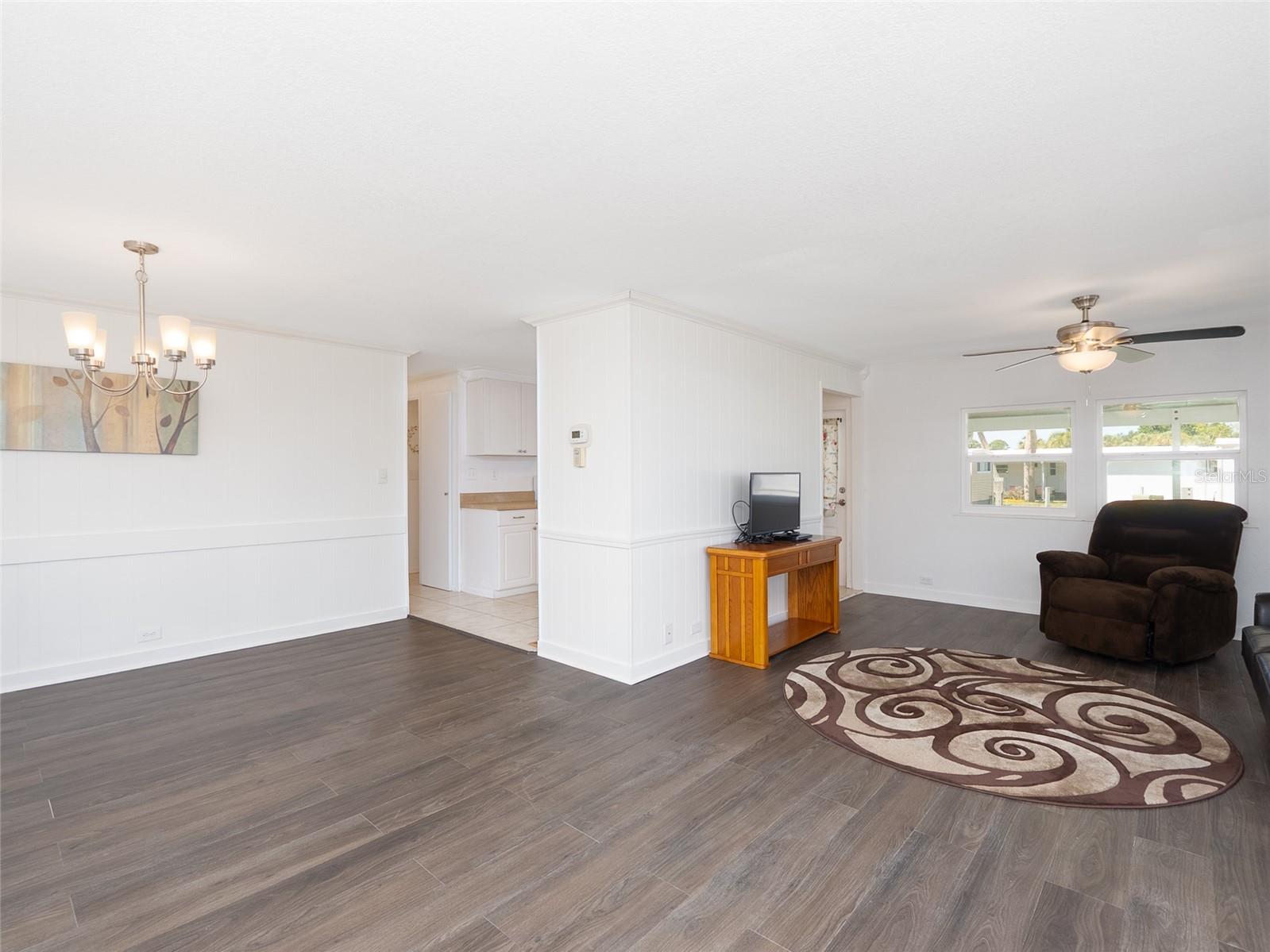 JAPANESE GARDENS MHP - Residential