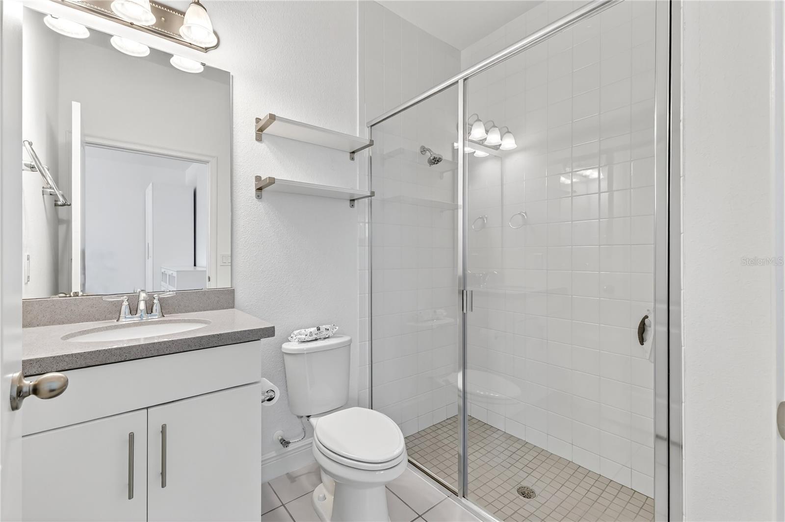 LAUREATE PARK NBRHD CENTER PH 1 - Residential