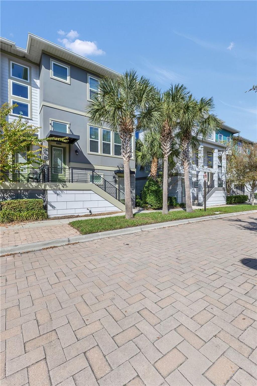 Photo of 8443 Karrer Terrace, Orlando, FL 32827 (MLS # S5139314)