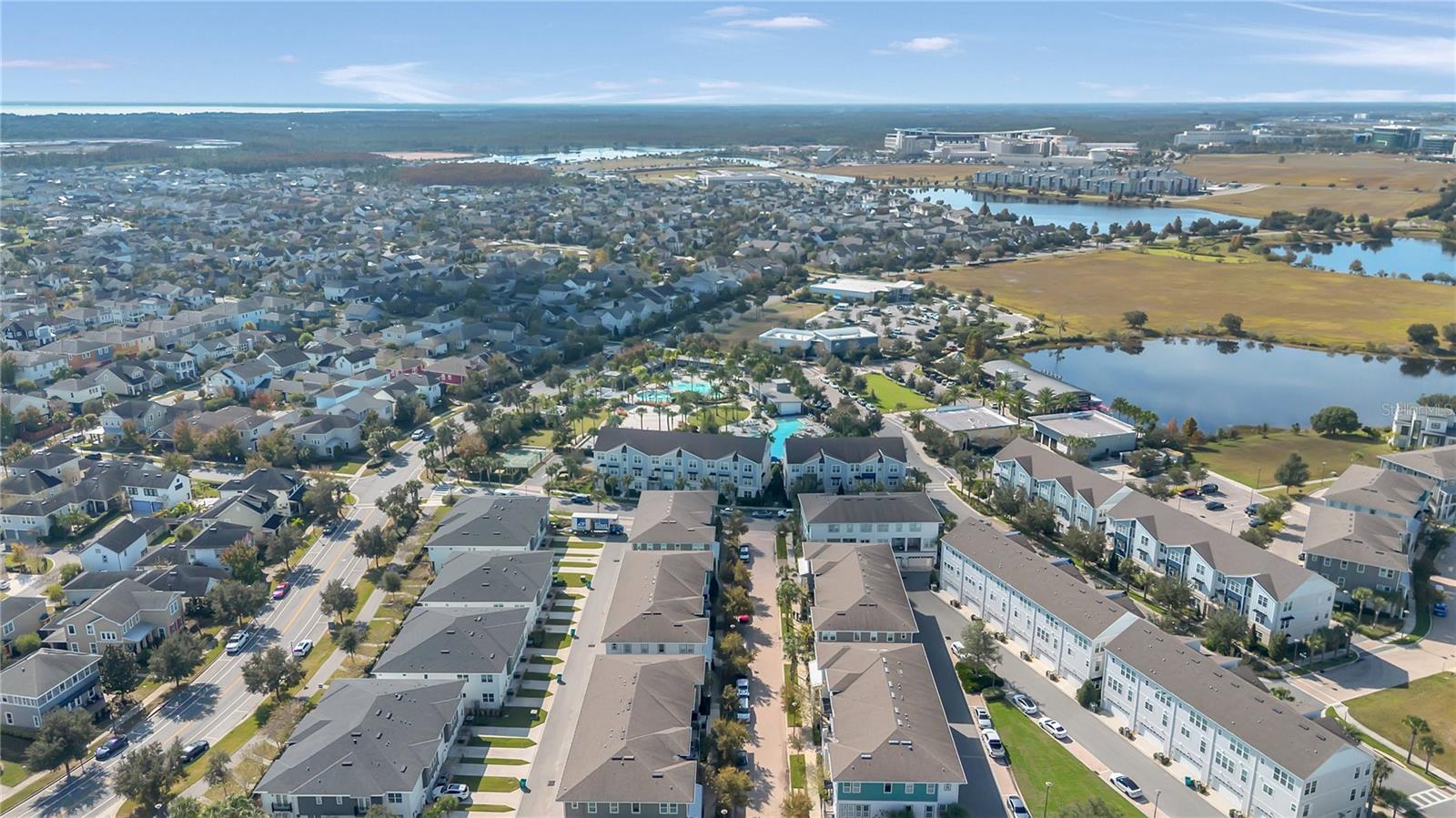 LAUREATE PARK NBRHD CENTER PH 1 - Residential