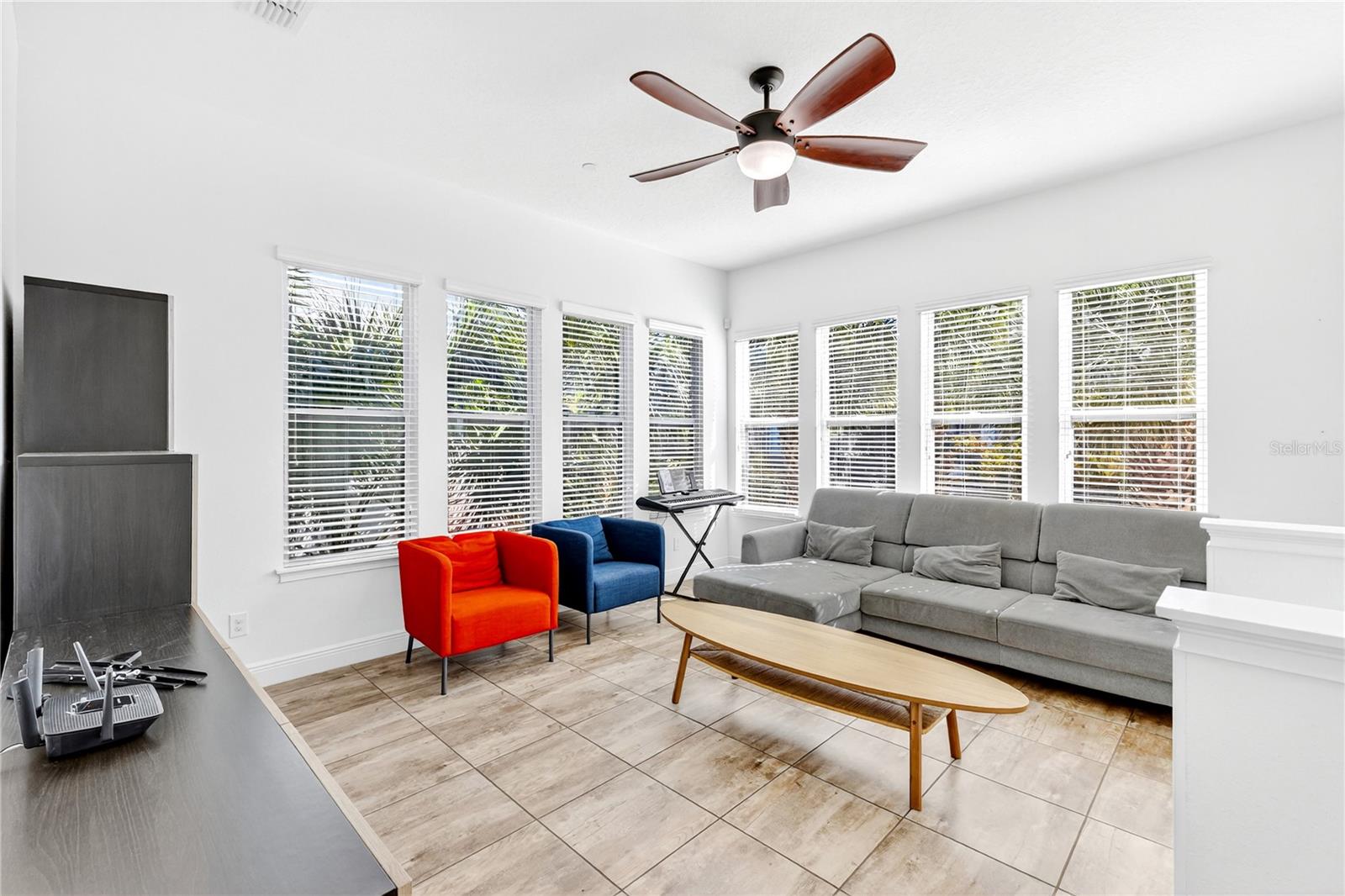 LAUREATE PARK NBRHD CENTER PH 1 - Residential