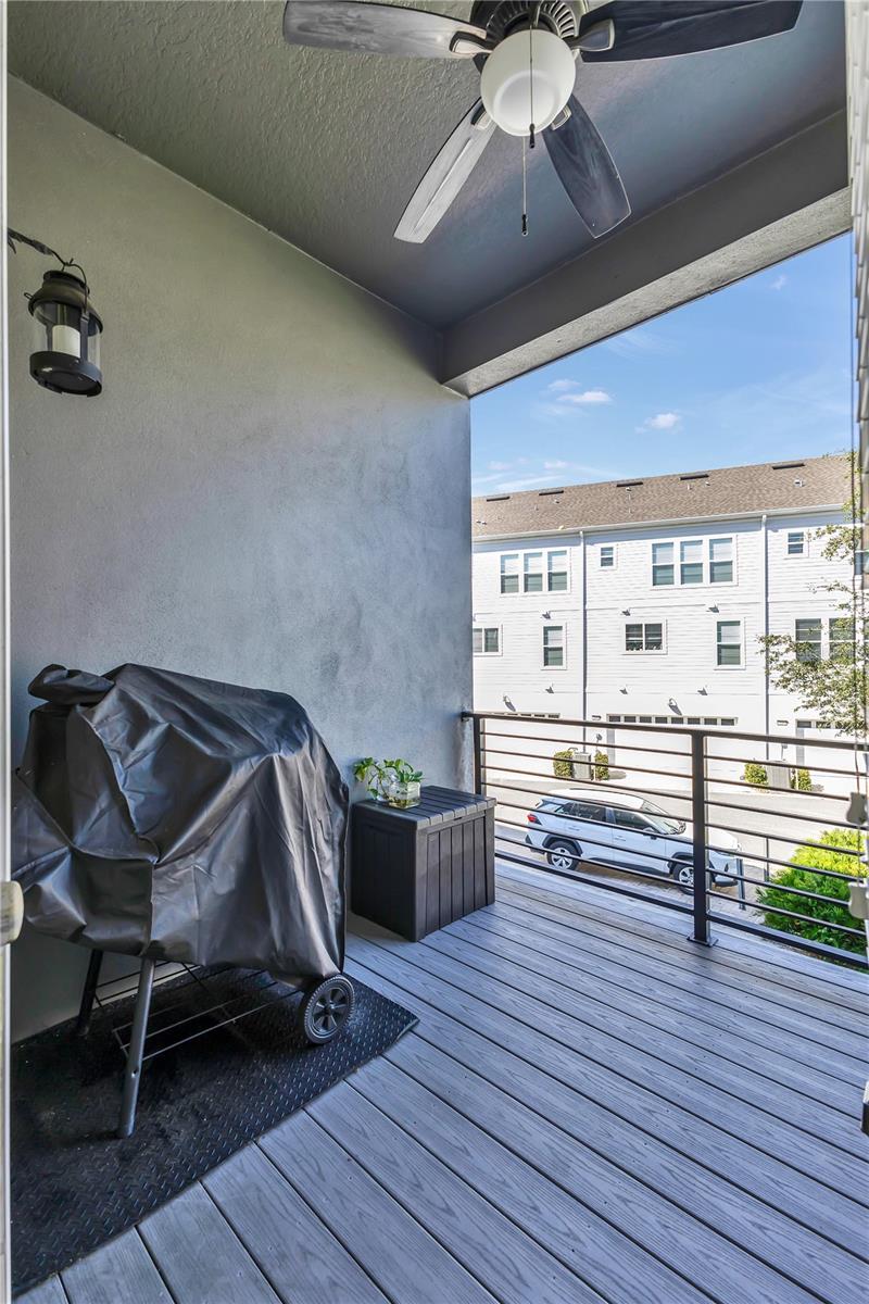 LAUREATE PARK NBRHD CENTER PH 1 - Residential