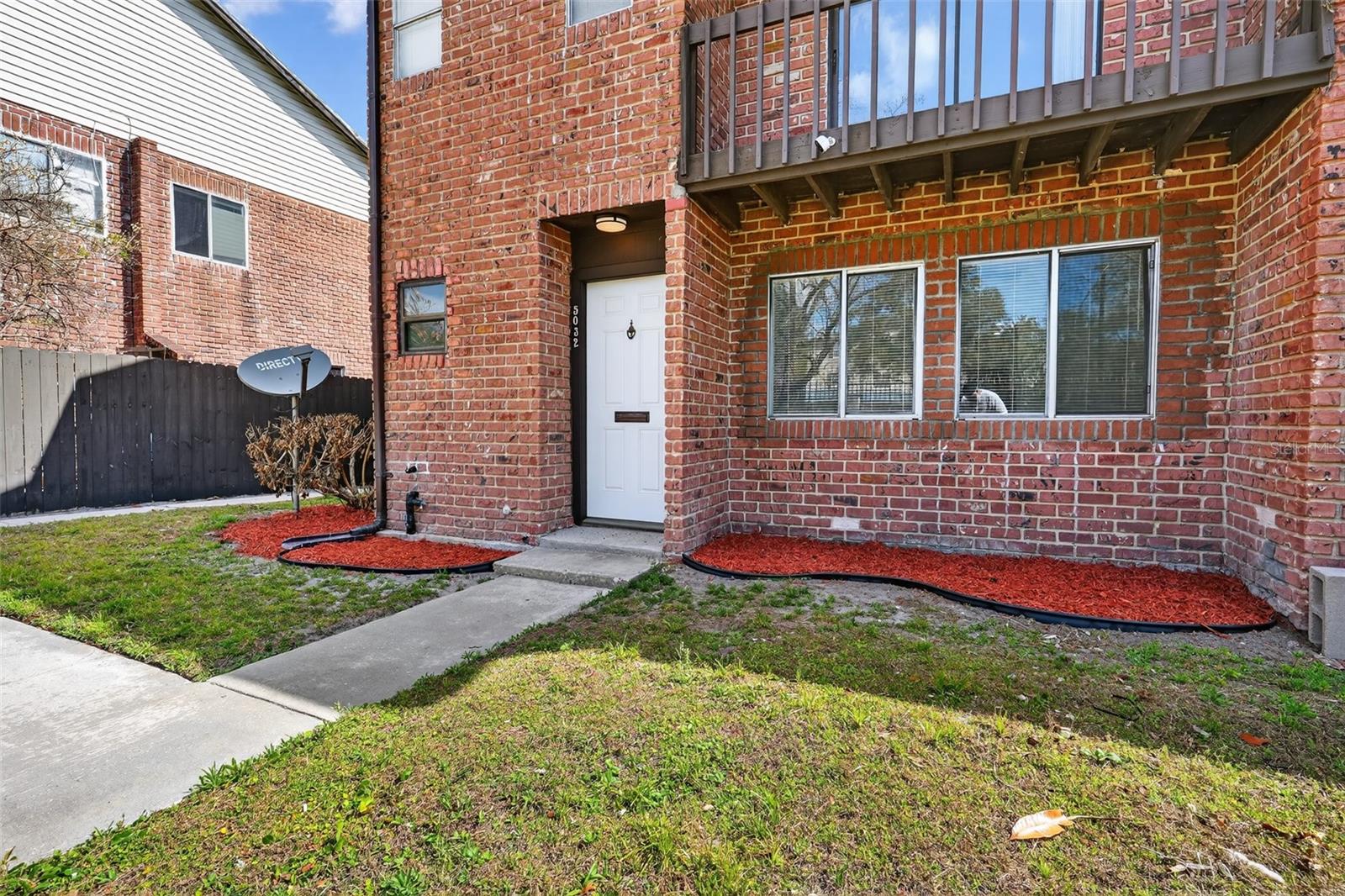 HUNTINGTON ON GREEN CONDO - Residential