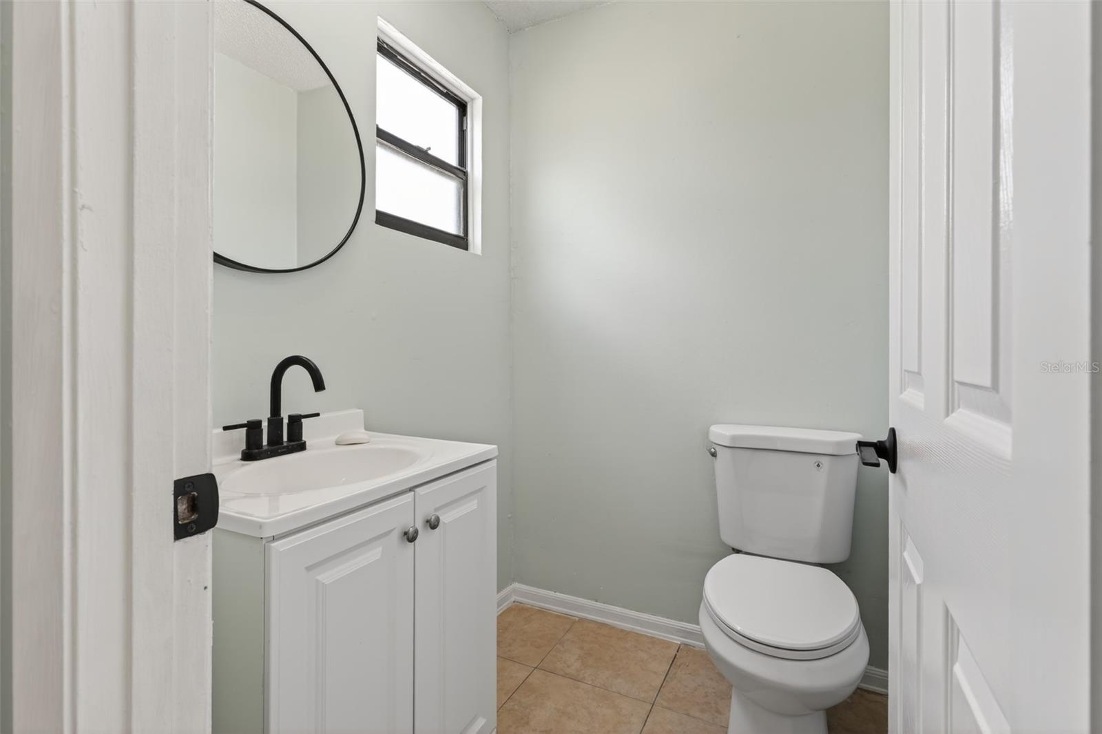 HUNTINGTON ON GREEN CONDO - Residential