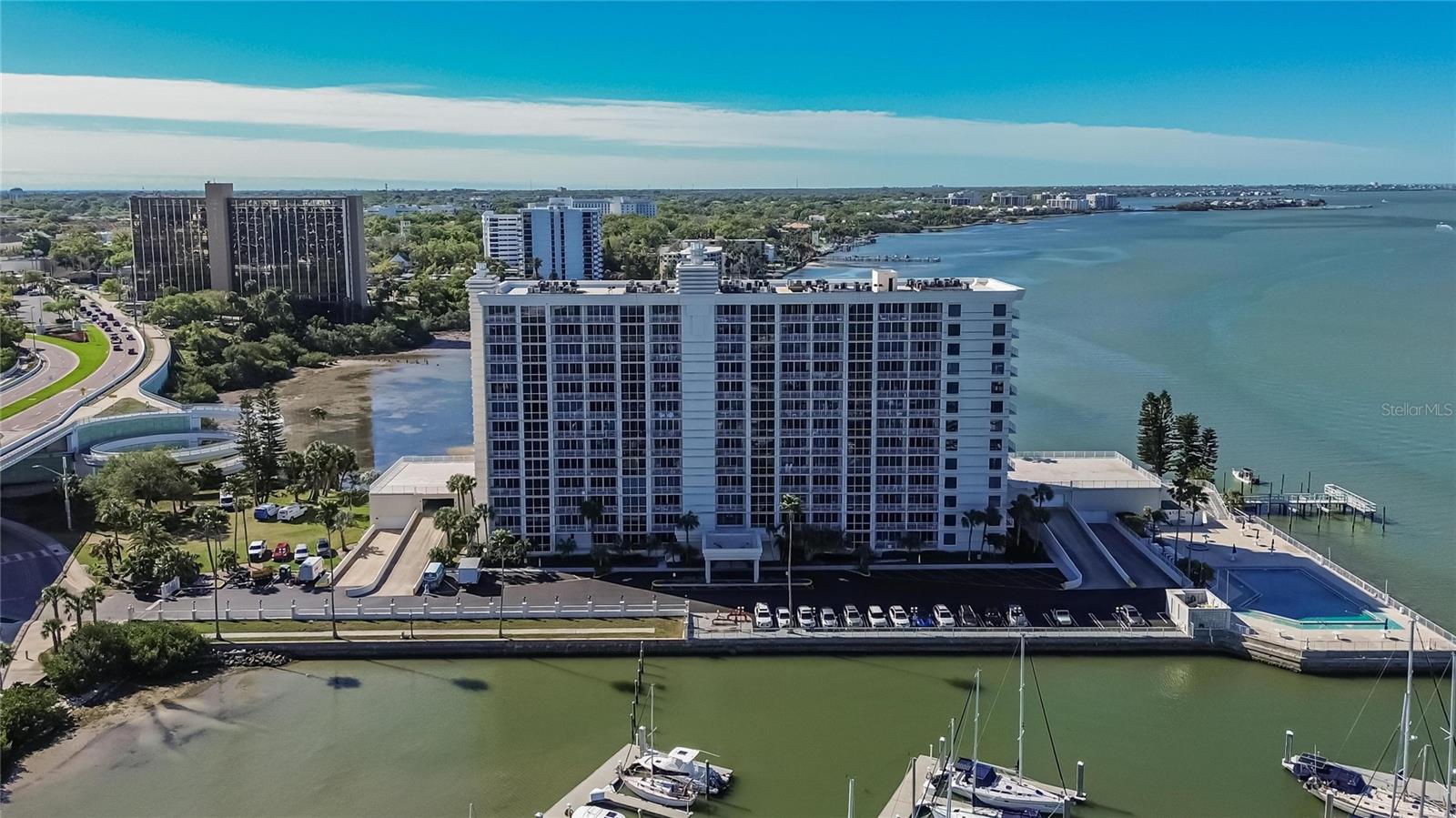 PIERCE 100 CONDO - Residential