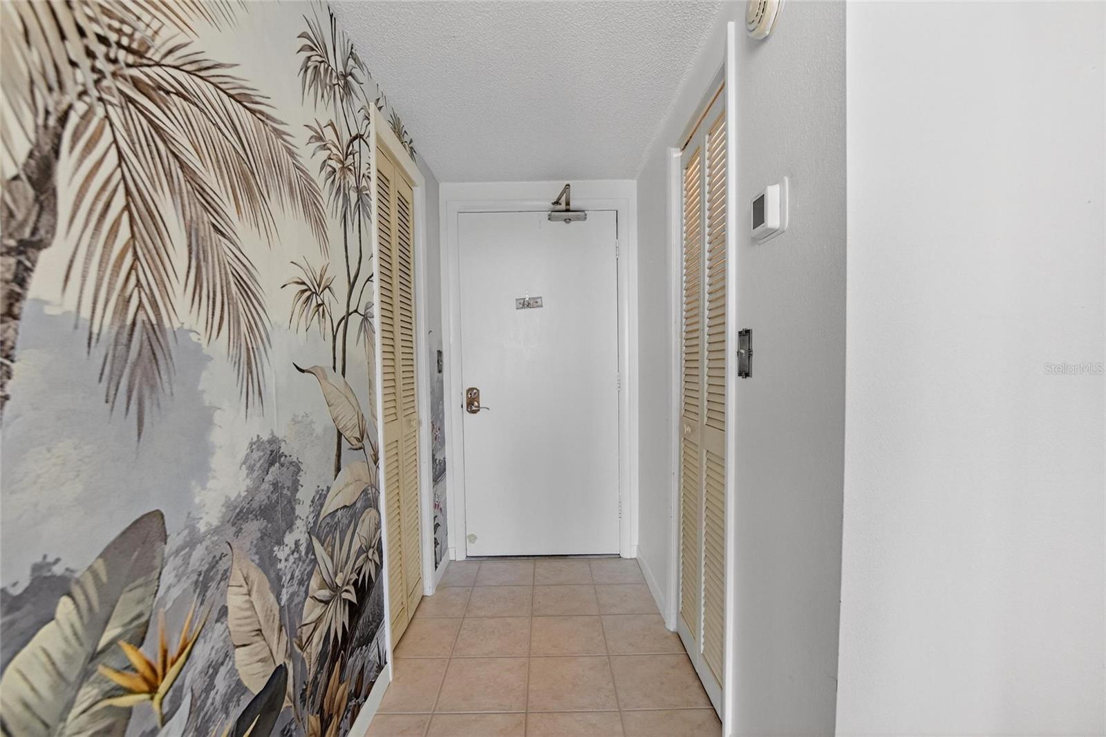 PIERCE 100 CONDO - Residential