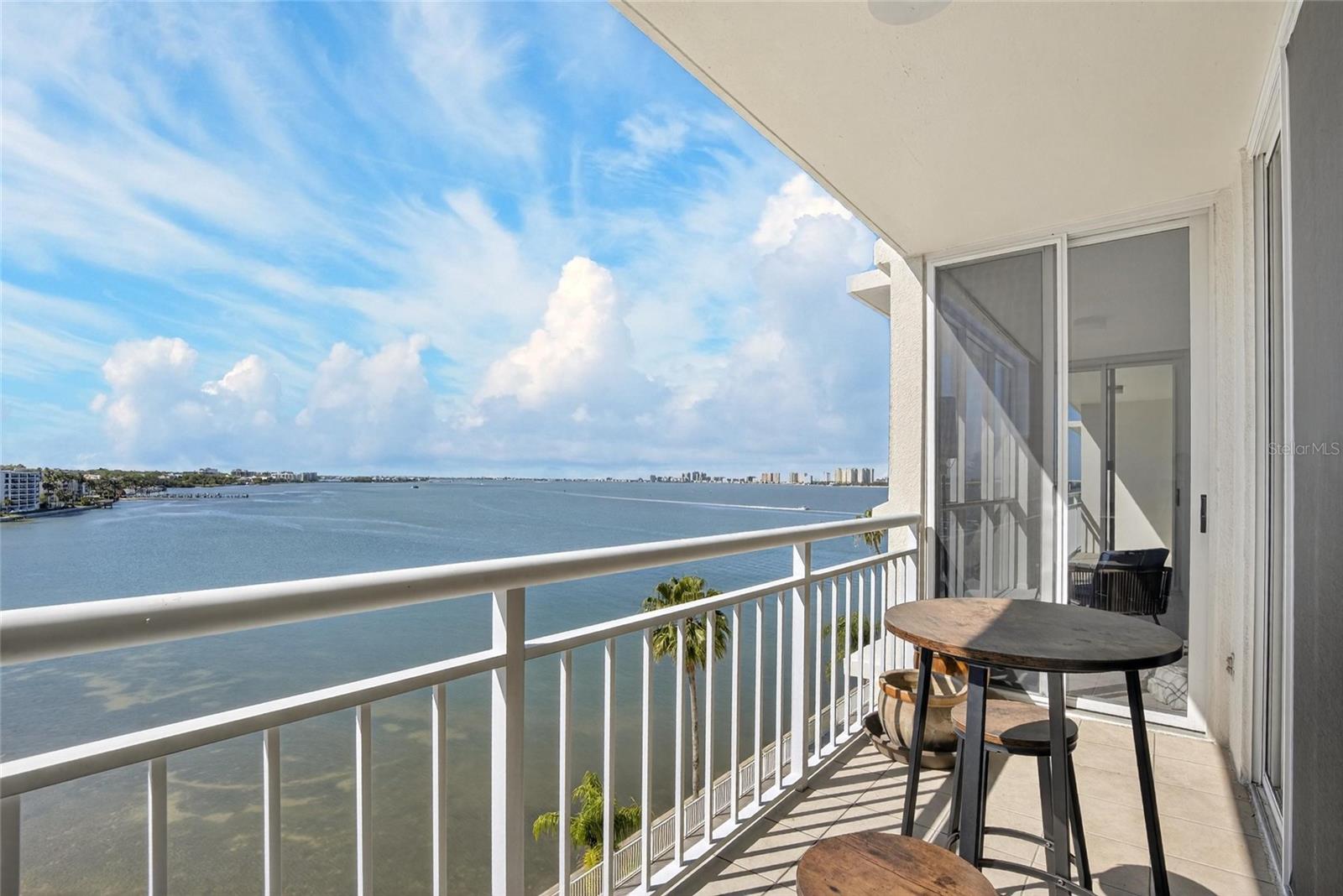 PIERCE 100 CONDO - Residential