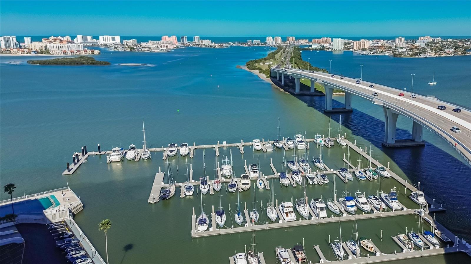 PIERCE 100 CONDO - Residential