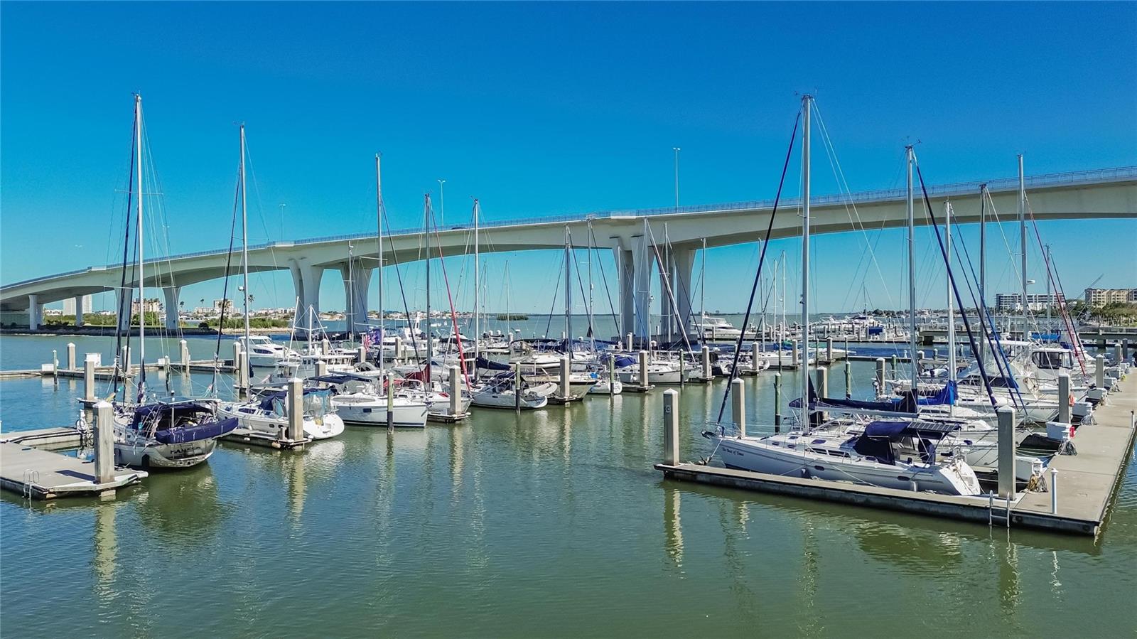 PIERCE 100 CONDO - Residential