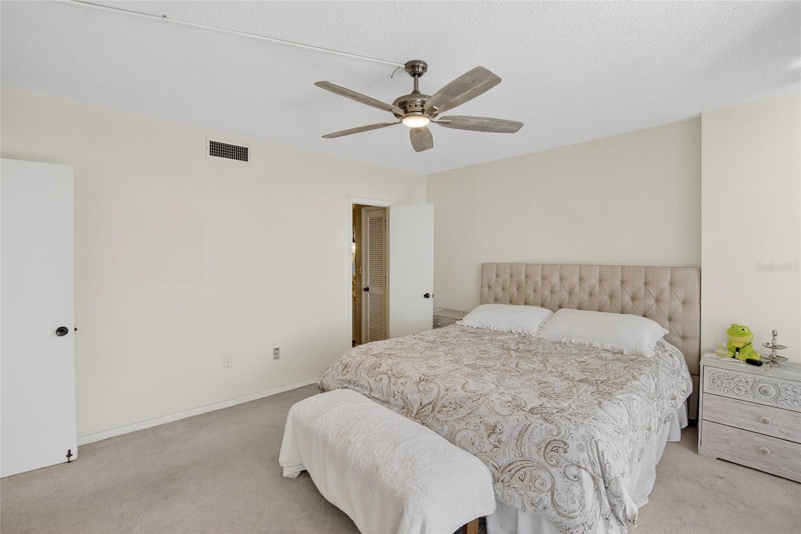 PIERCE 100 CONDO - Residential