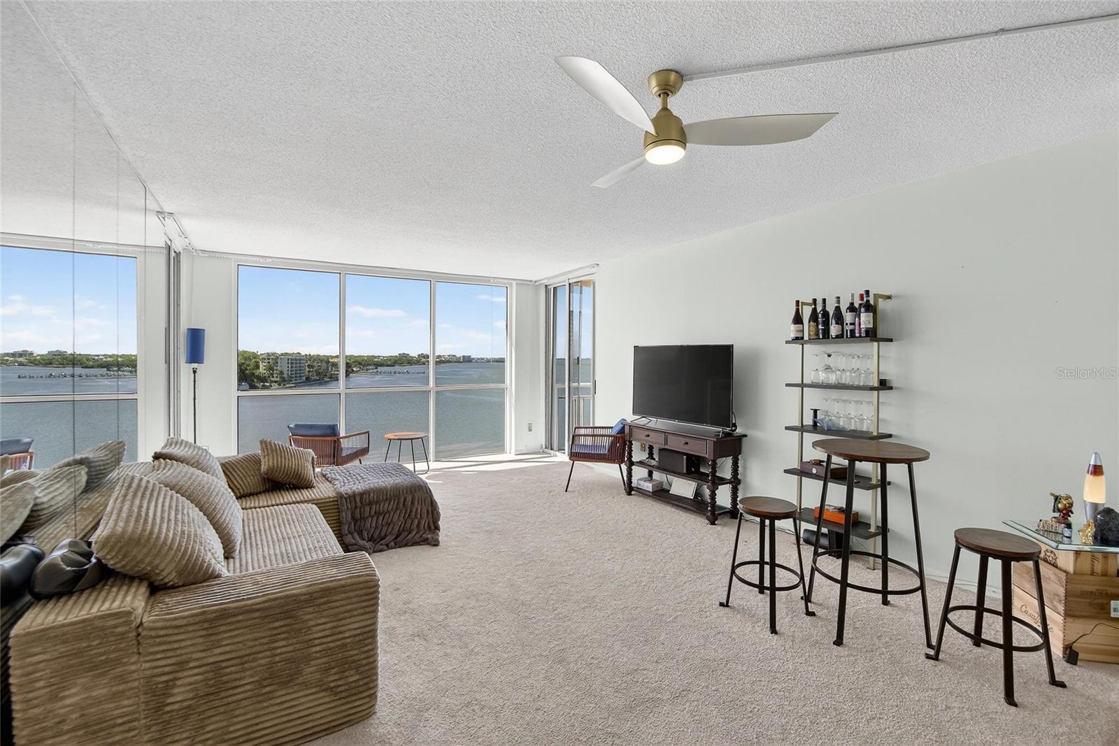 PIERCE 100 CONDO - Residential