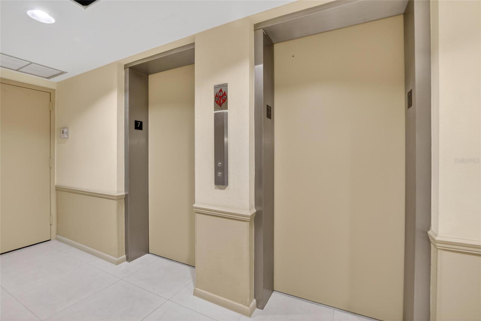 PIERCE 100 CONDO - Residential