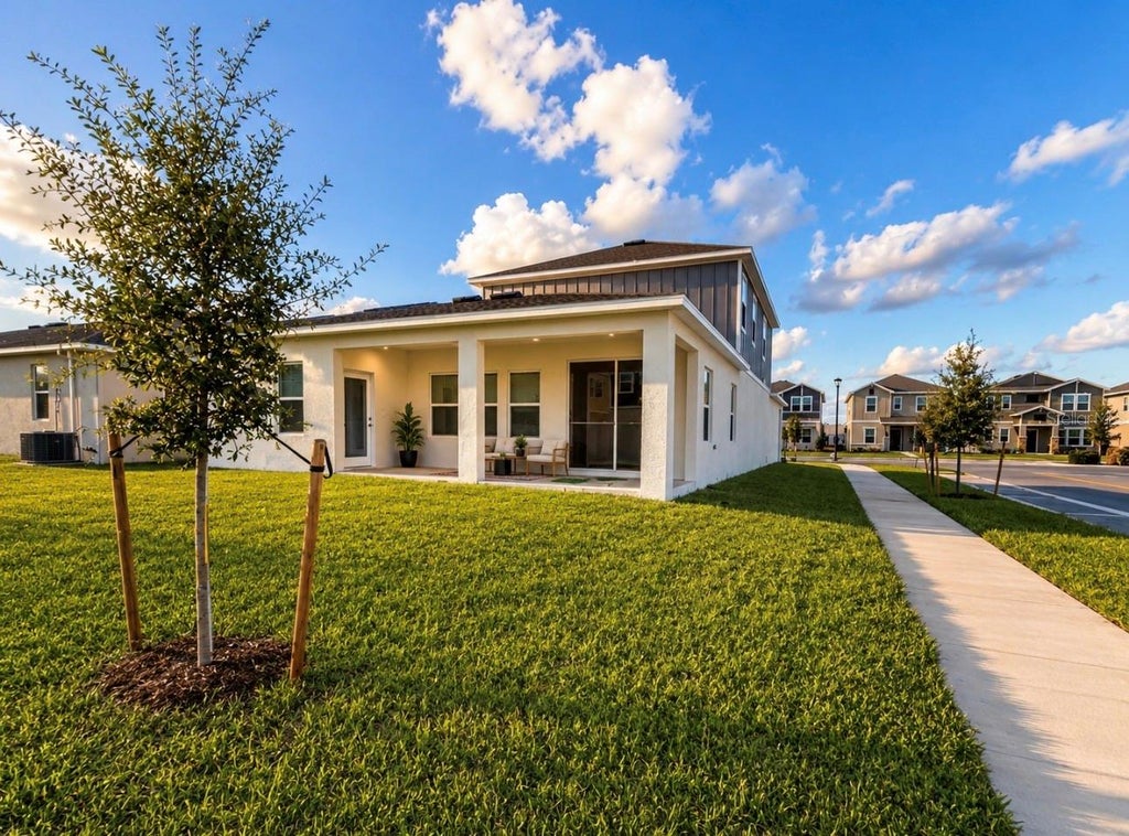 Photo of 5554 Fiona Lane, Saint Cloud, FL 34771 (MLS # S5159178)