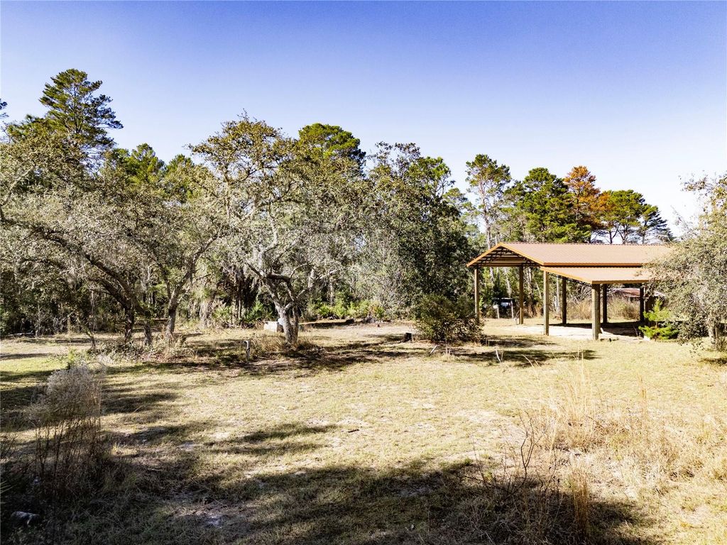 Photo of 18129 SW 200th Street, Archer, FL 32618 (MLS # OM714988)