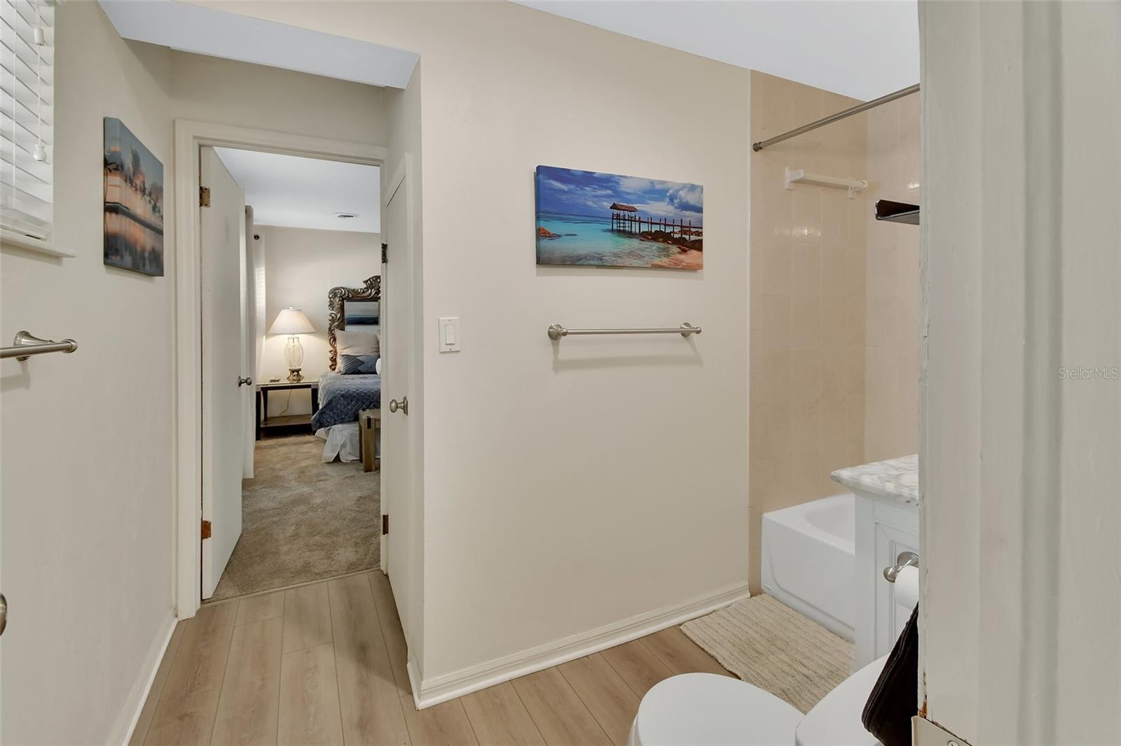 DOMINGO REYES GRANT - Residential