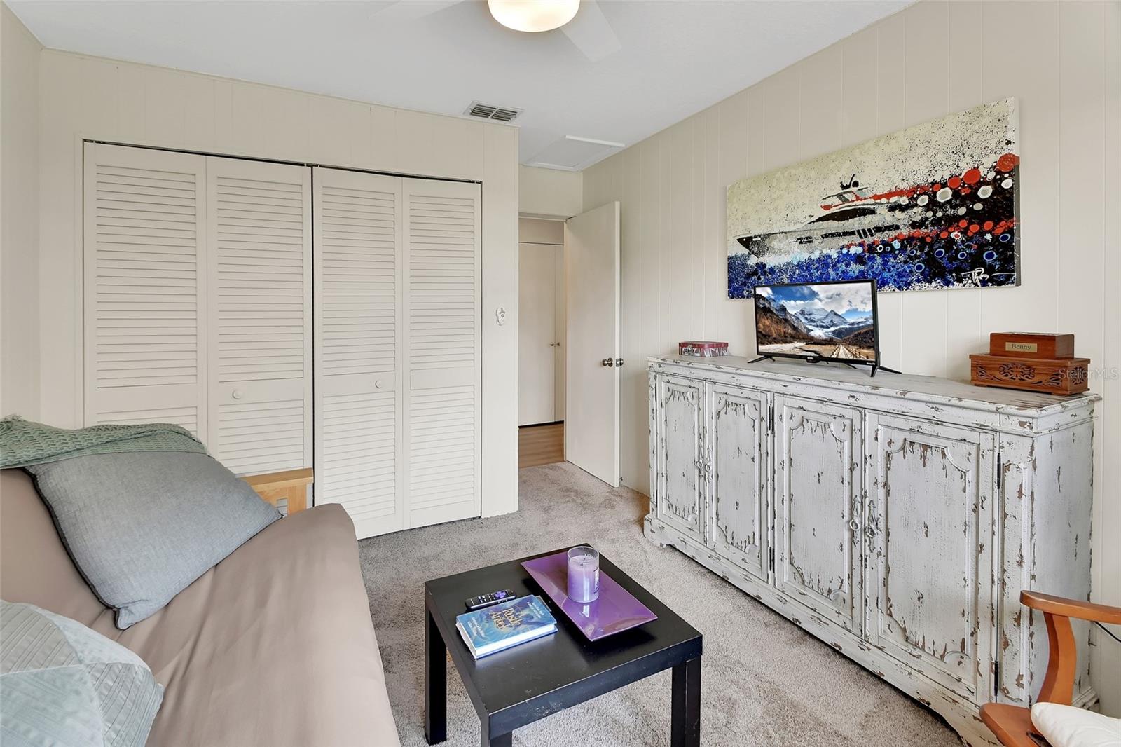 DOMINGO REYES GRANT - Residential