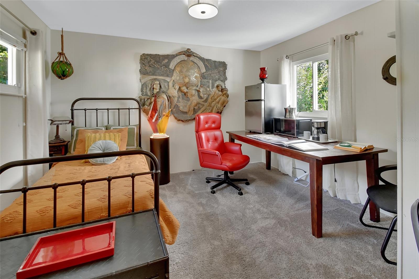 DOMINGO REYES GRANT - Residential