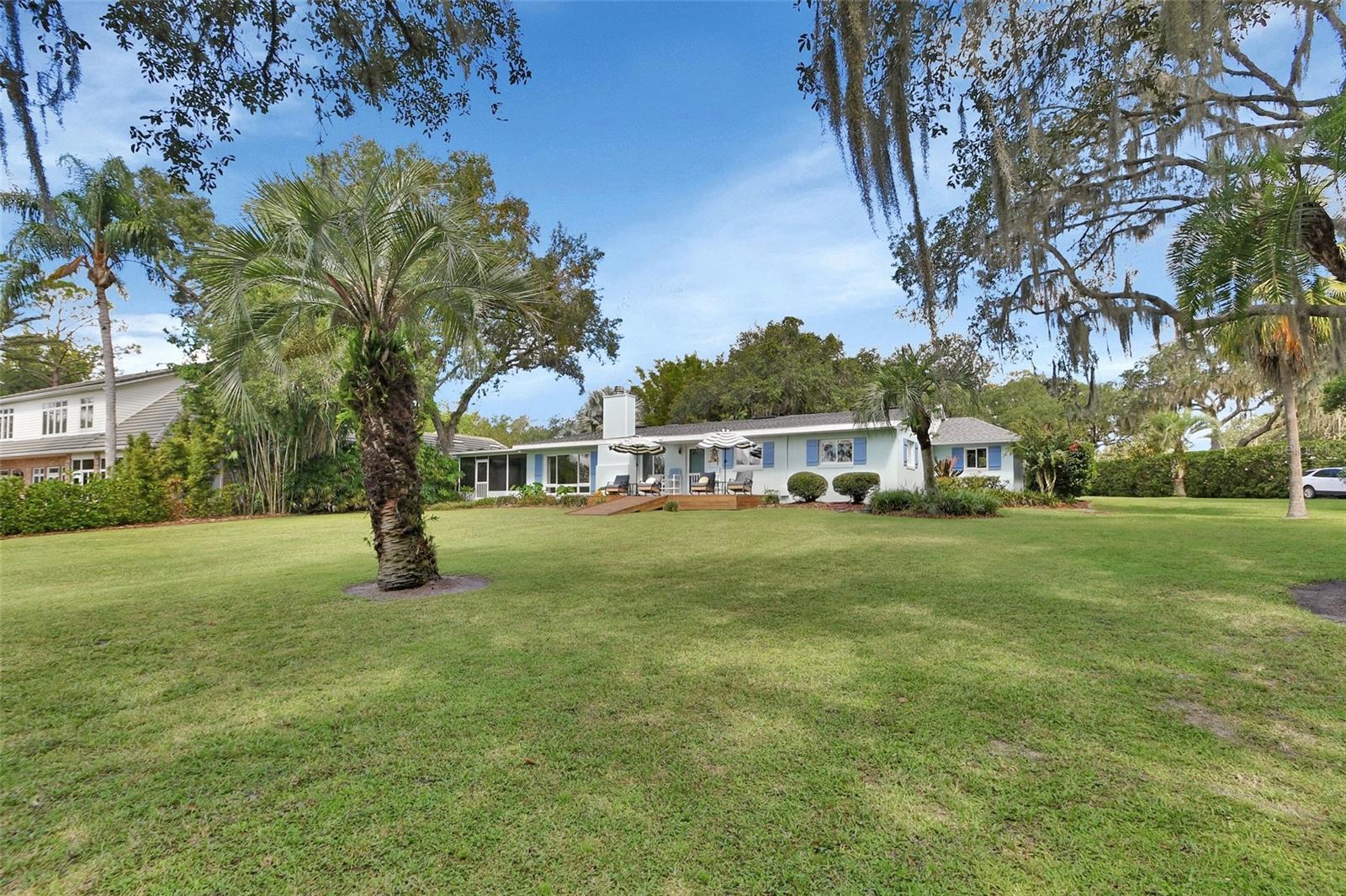 DOMINGO REYES GRANT - Residential