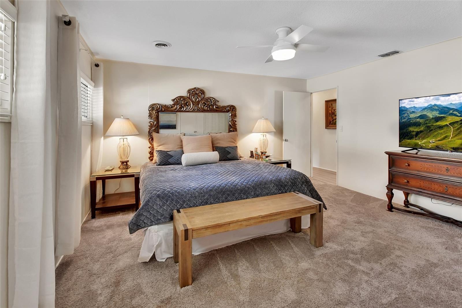 DOMINGO REYES GRANT - Residential