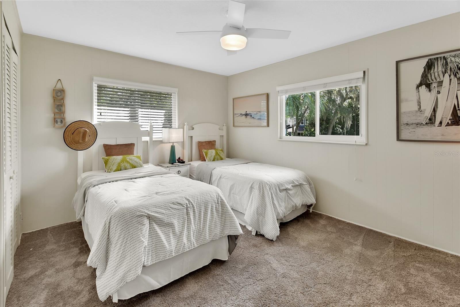 DOMINGO REYES GRANT - Residential