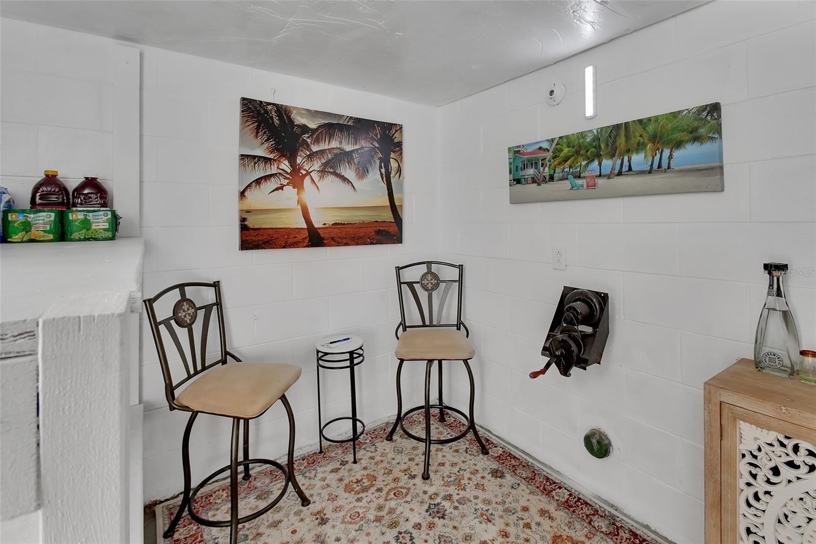 DOMINGO REYES GRANT - Residential