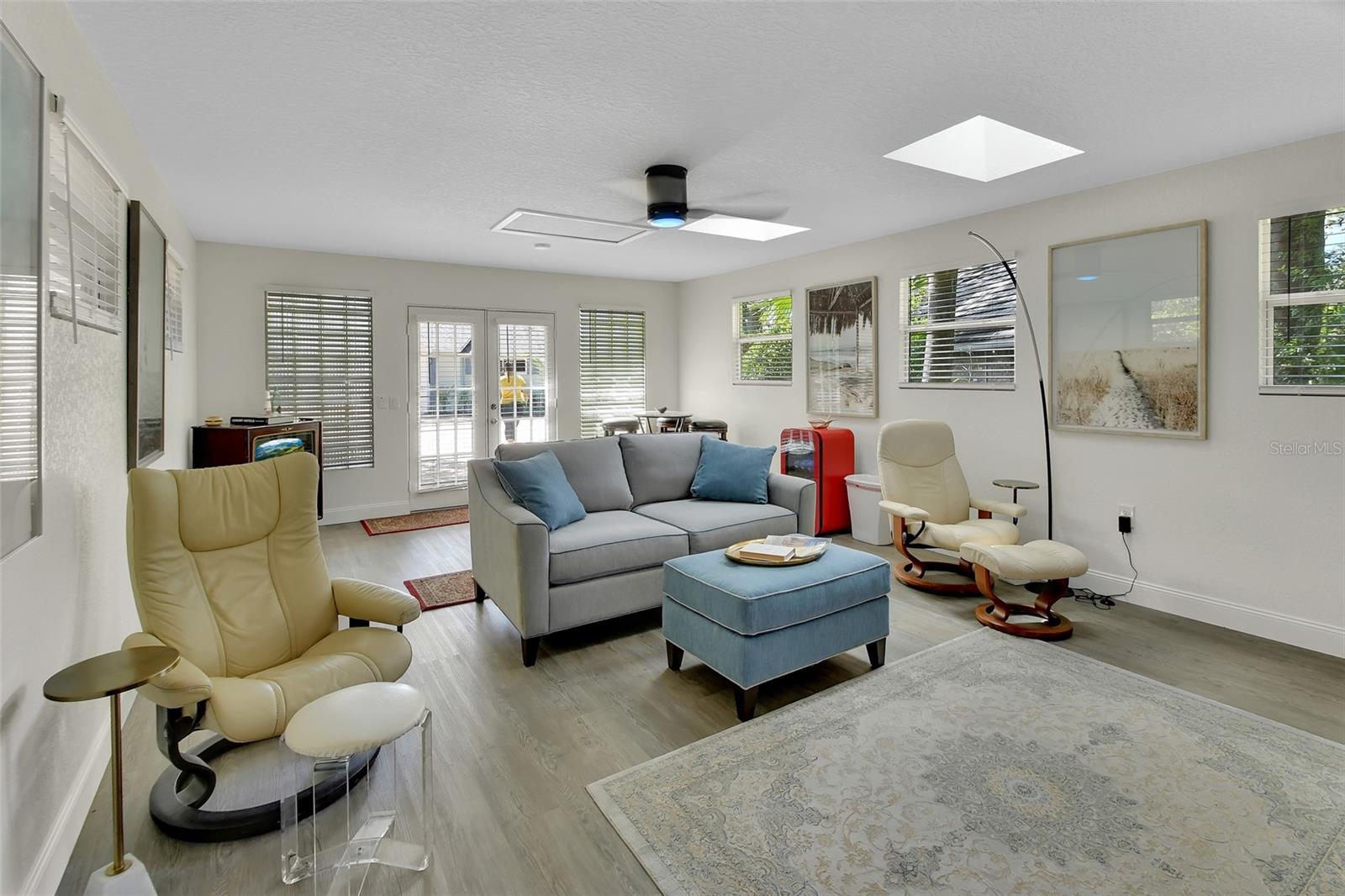 DOMINGO REYES GRANT - Residential