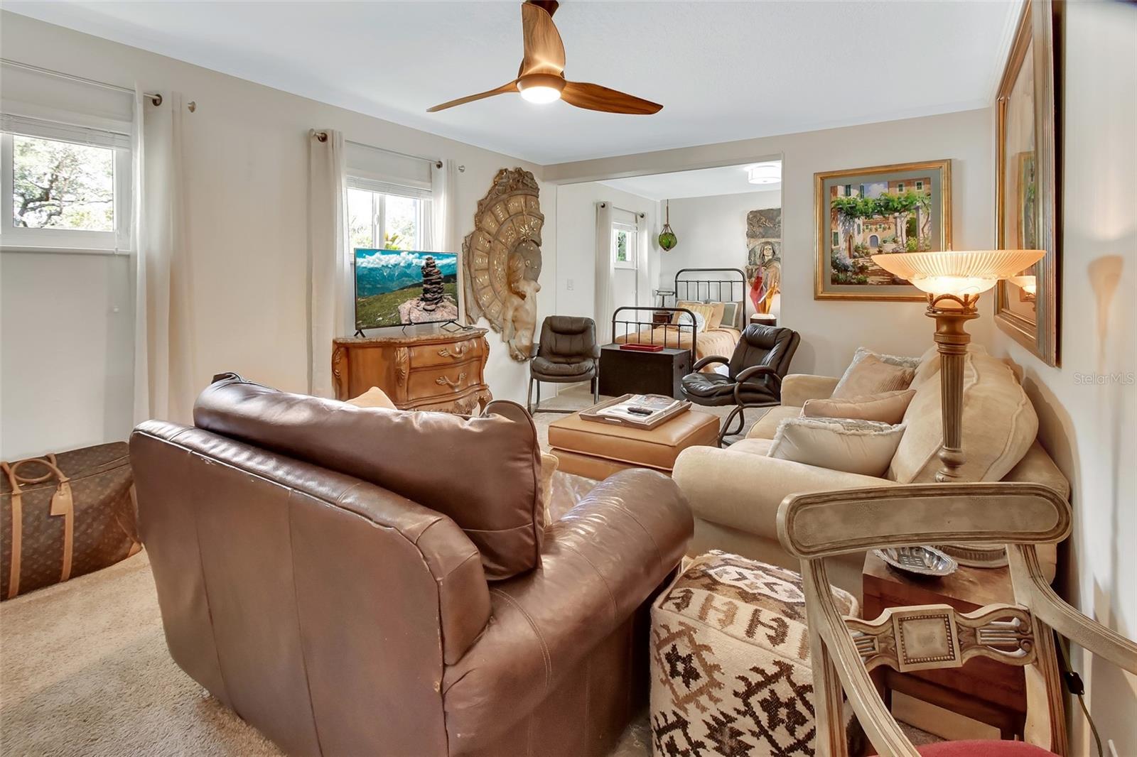 DOMINGO REYES GRANT - Residential