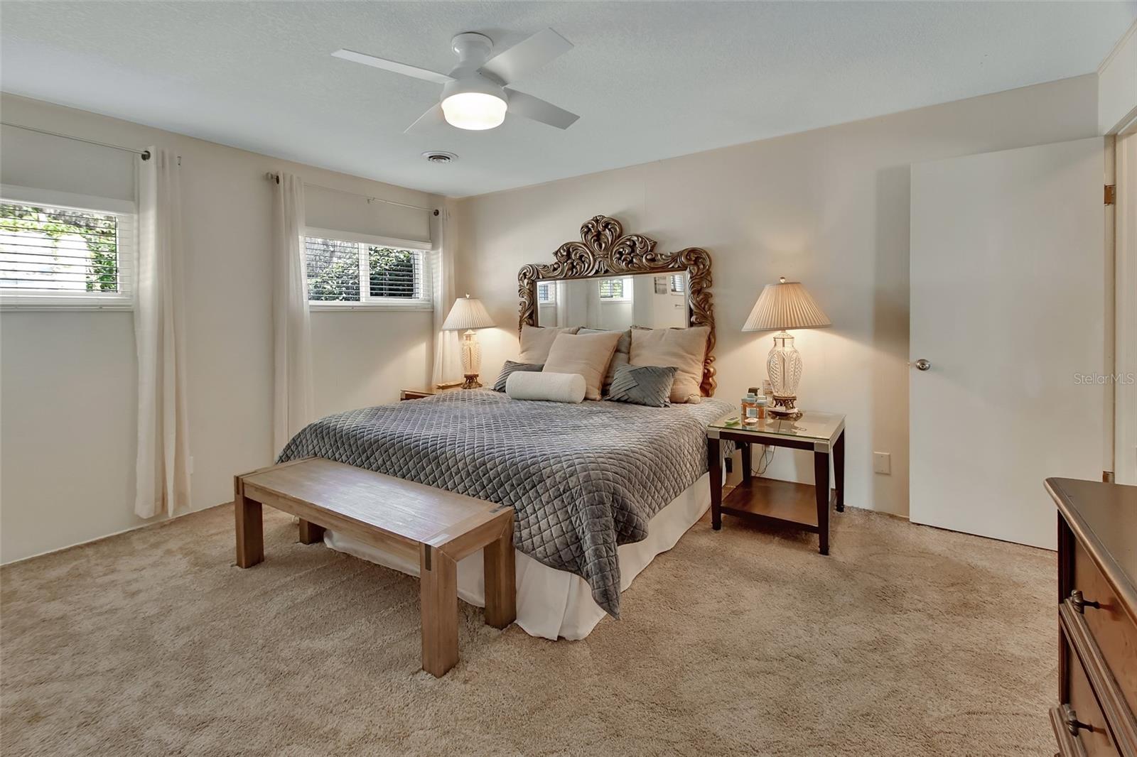 DOMINGO REYES GRANT - Residential