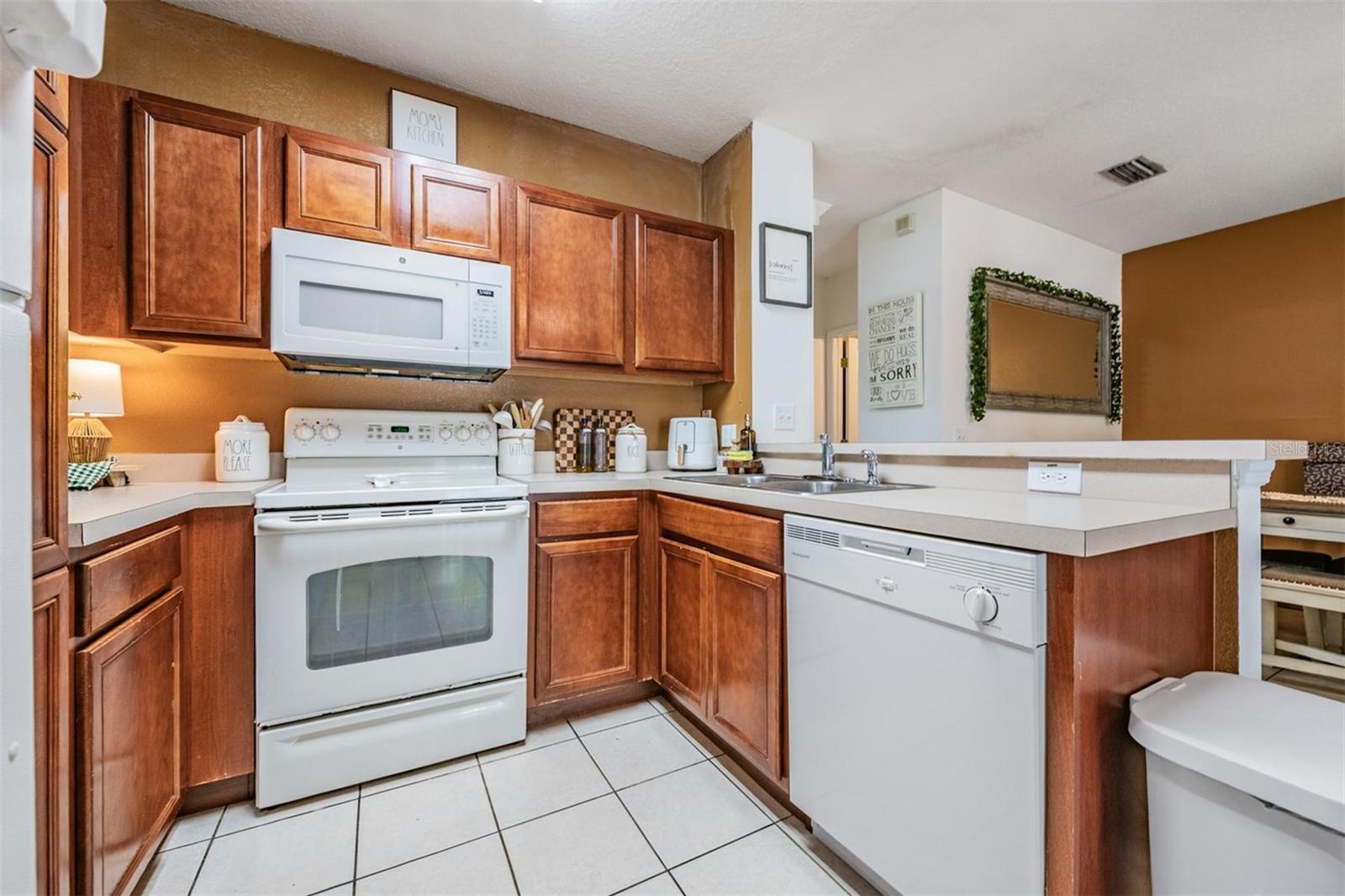 STAGECOACH VILLAGE - Residential