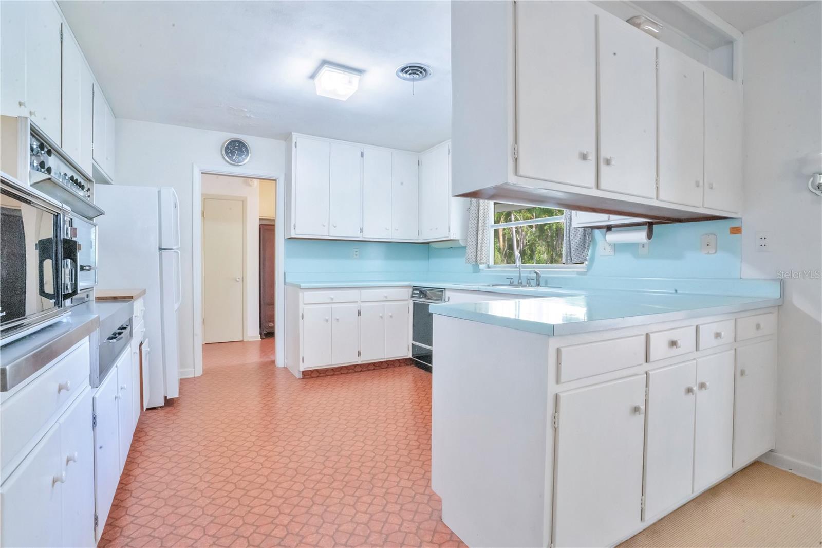 INDIAN LAKE ESTATES - Residential