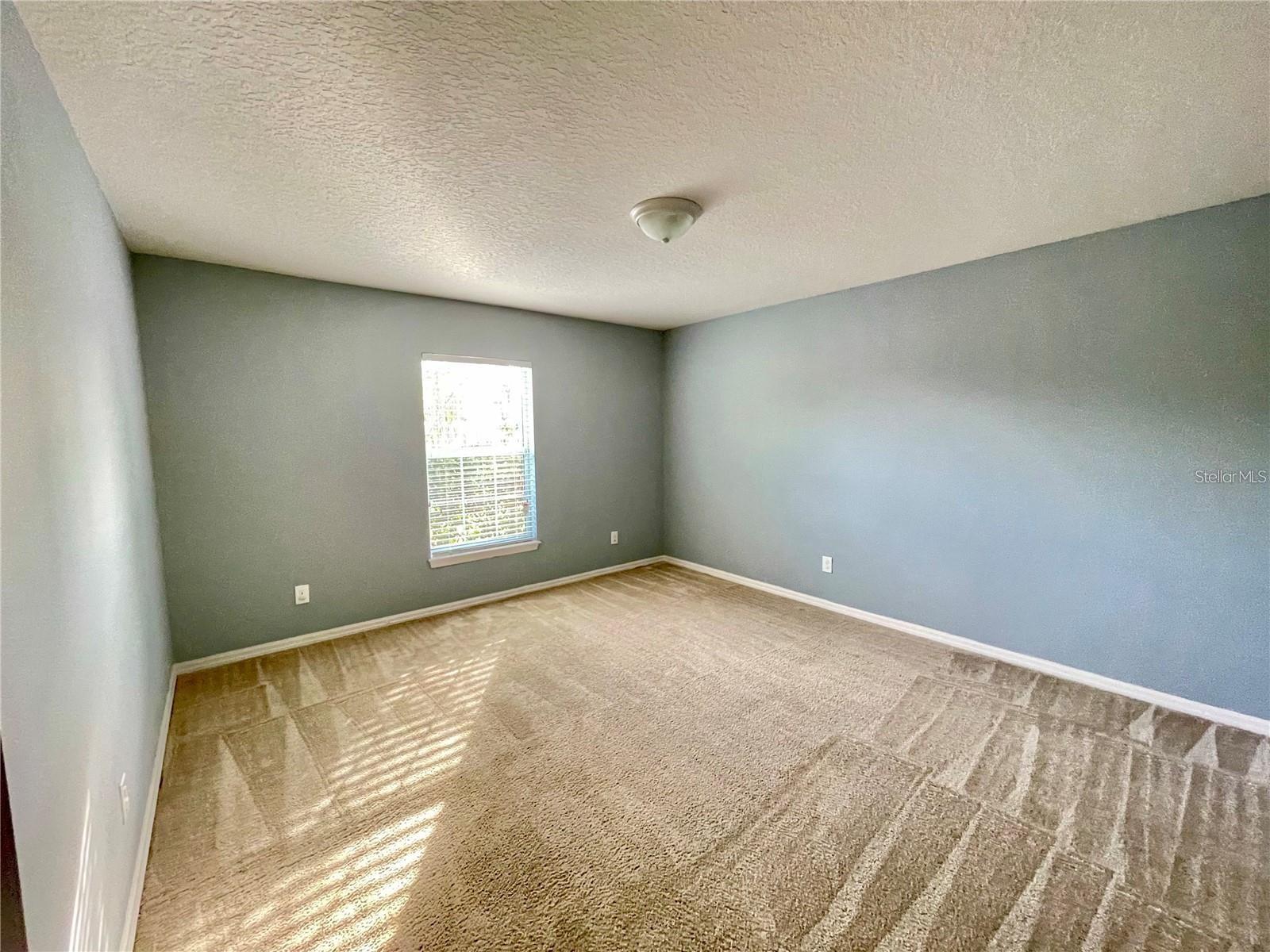 LAKE ALFRED ESTATES - Residential Lease